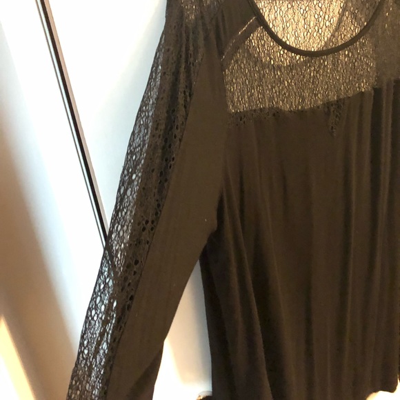 Blouse - Picture 2 of 2